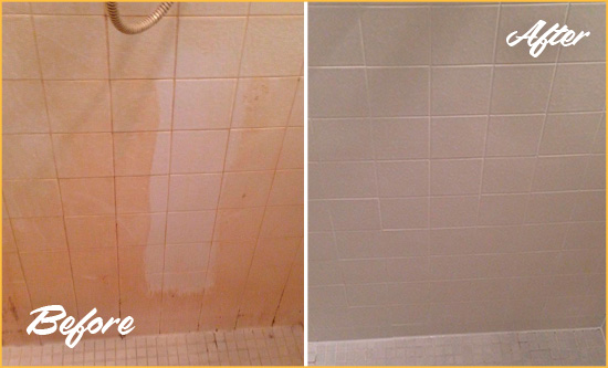 Before and After Picture of a Yulee Porcelaine Shower Cleaned to Remove Soap Scum
