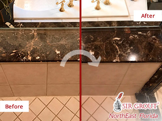 Before and After Image of a Marble Bench After a Stone Polishing in Jacksonville